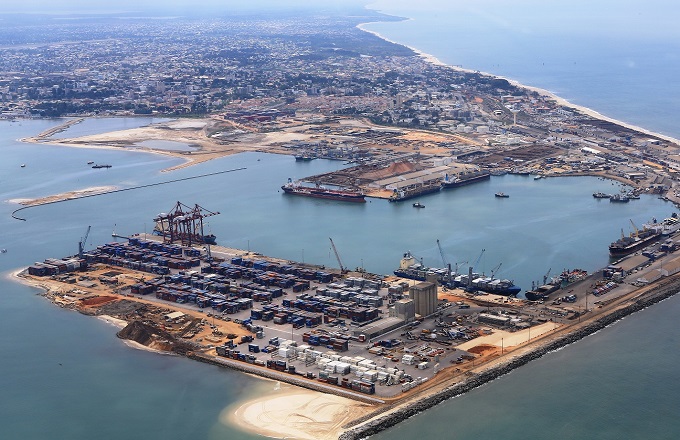 Congo : Congo Terminal renforce sa flotte avec 22 nouveaux tracteurs au port de Pointe-Noire