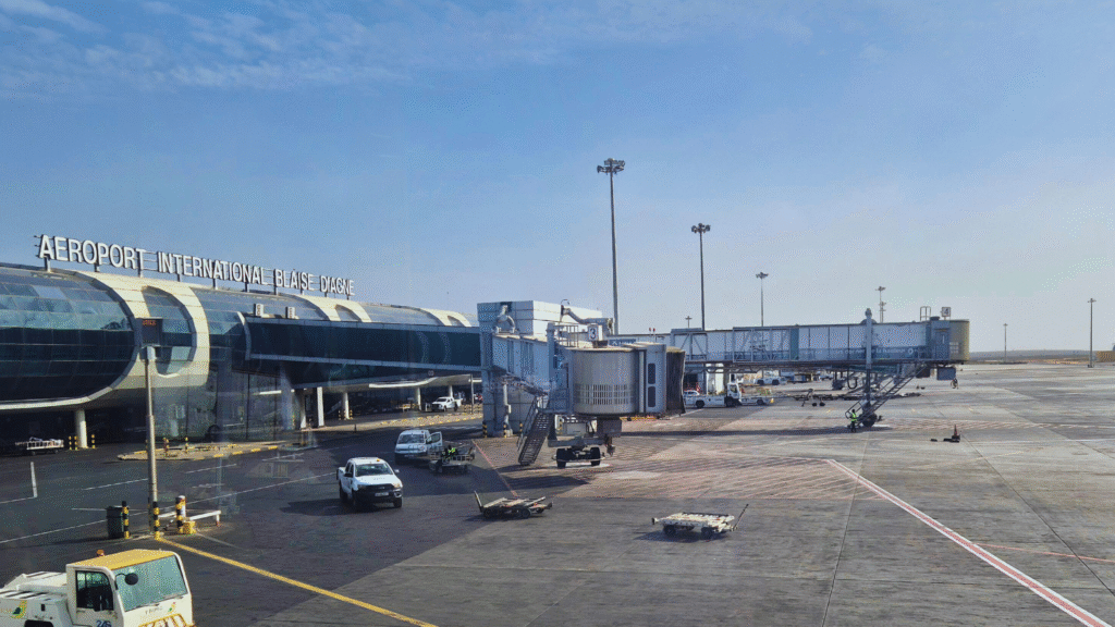 Sénégal : l&rsquo;AIBD enregistre une hausse de 4,3 % du trafic passagers et de près de 18 % du fret au premier semestre 2026
