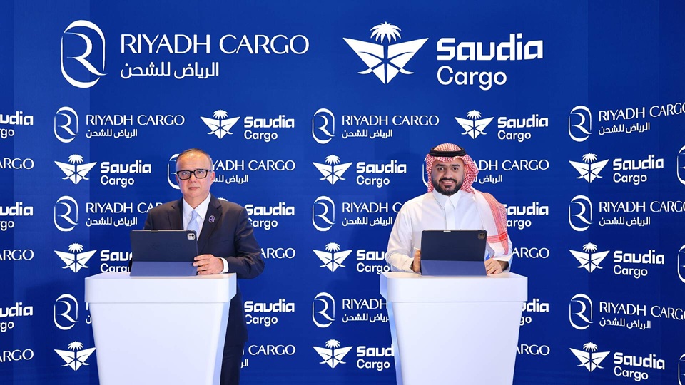 Fret aérien : Saudia Cargo et Riyadh Cargo signent un accord interligne pour élargir leurs connexions internationales