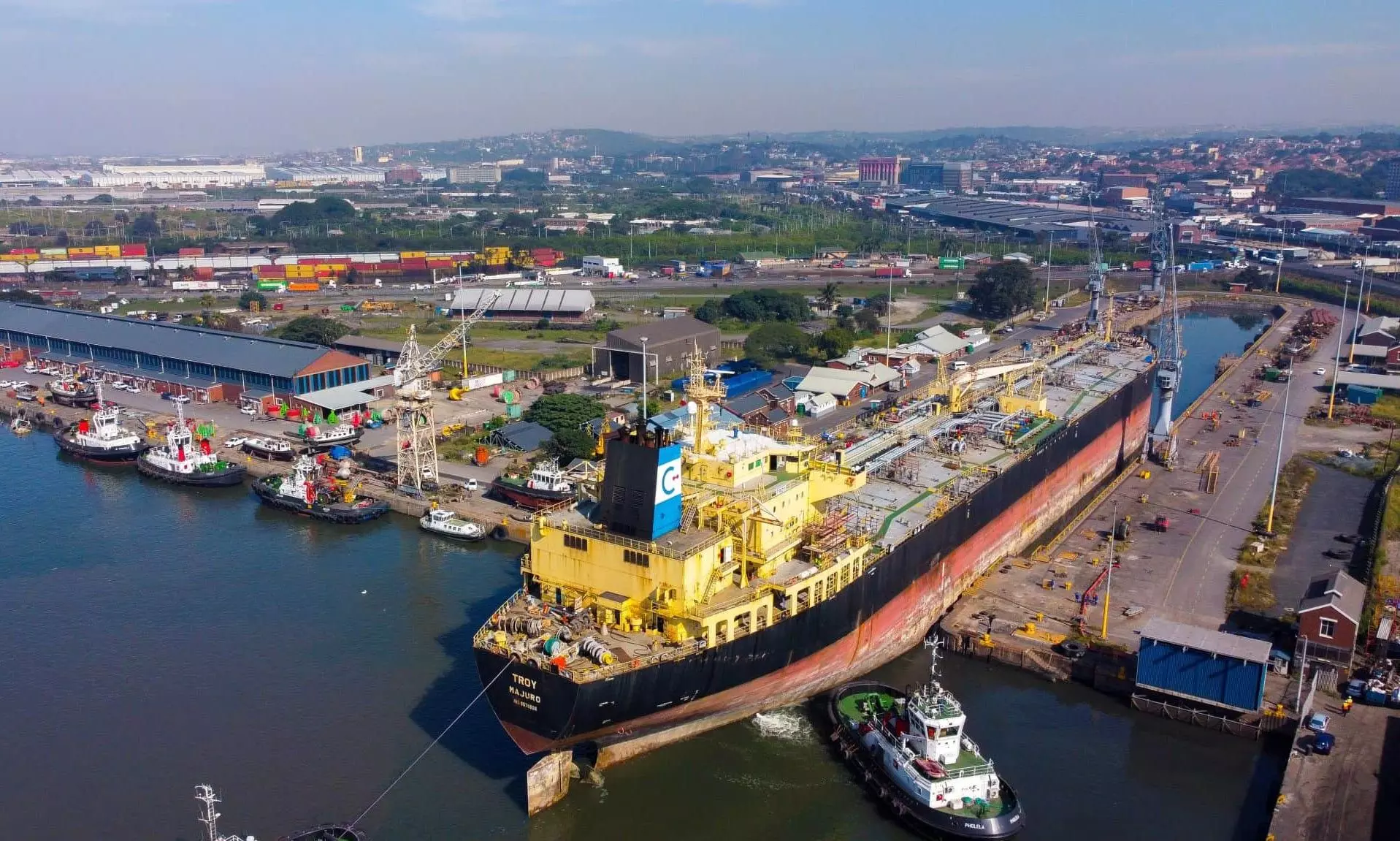 99285-transet-troy-docking-at-durban-port