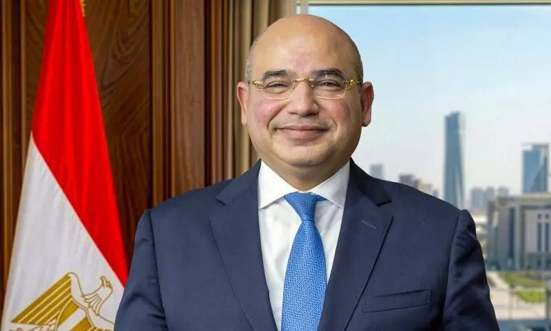 Égypte : Mostafa Farouk Ismail Shikhoun nommé à la tête de la zone économique du canal de Suez