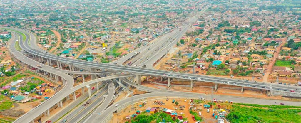 Ghana : l’autoroute Accra-Kumasi doit entrer en construction d’ici fin 2026